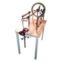Handtisch aus Metall: ideal für mechanotherapeutische Übungen
