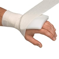 Mueller Dermal Pad - 10 x 10 cm (1,2 cm dick) Mueller Dermal Pad - 10 x 10 cm (1,2 cm dick)