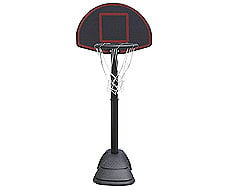 Körbe und Deckenlampen