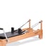 Pilates Reformer Holzmonitor