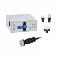 B-Equipment Peeling-Gerät: Mit Drehgriff und vier verschiedenen Köpfen B-Equipment Peeling-Gerät: Mit Drehgriff und vier verschiedenen Köpfen