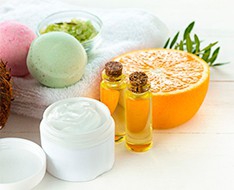 Naturkosmetik - Große Auswahl an 100% Naturkosmetik