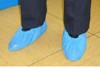 Schwimmbadüberschuhe (Plastiküberschuhe in schwarz, Prägedruck), 100 Einheiten Schwimmbadüberschuhe (Plastiküberschuhe in schwarz, Prägedruck), 100 Einheiten