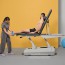 Elektrische Physiotherapieliege Swop 3 Pro Physio: dreiteilig mit kurzer Kopfstütze, motorisiertem Mittelteil, individuell anpassbar, nahtlose Polsterung, mit Doppelkolben, ein bahnbrechendes Modell Elektrische Physiotherapieliege Swop 3 Pro Physio: dreiteilig mit kurzer Kopfstütze, motorisiertem Mittelteil, individuell anpassbar, nahtlose Polsterung, mit Doppelkolben, ein bahnbrechendes Modell