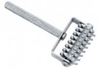 Steel Roller 5 x 13 mm: Ideal für dermatologische Behandlungen und Fußreflexzonenmassage